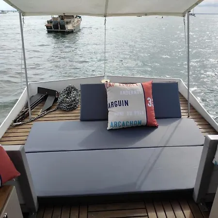 Bateau Nuit Insolite Astragale ספינת מלון