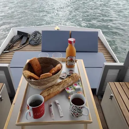 Bateau Nuit Insolite Astragale ספינת מלון Lège-Cap-Ferret